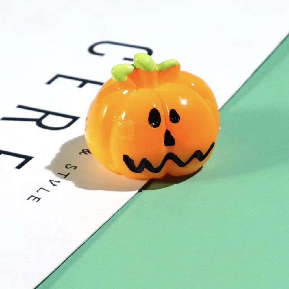 Halloween resin trinkets - simulated pumpkin